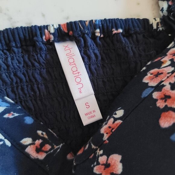 Xhilaration Crop Top - Picture 3 of 4